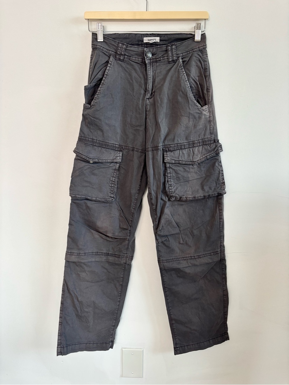 Durable Everyday Y2K Garage Women’s Grey Utility Style Cargo Pants- Size 0